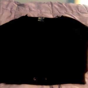 American Eagle black sweater with no sleeves